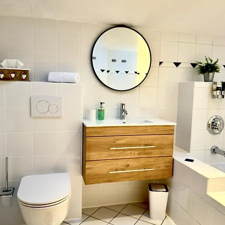 Belle Kitz Im Zentrum By Belle شقة *